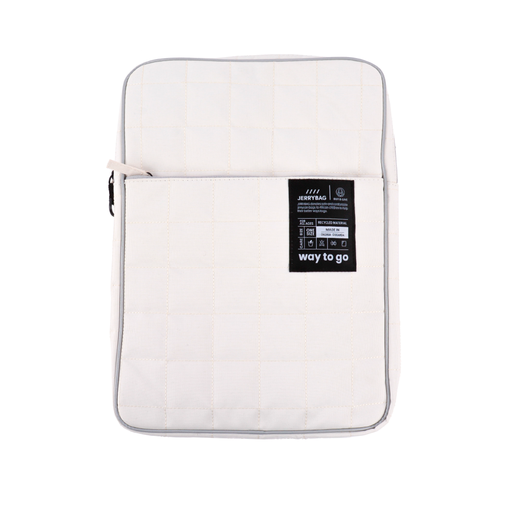 Recycled Quilted Laptop Pouch White